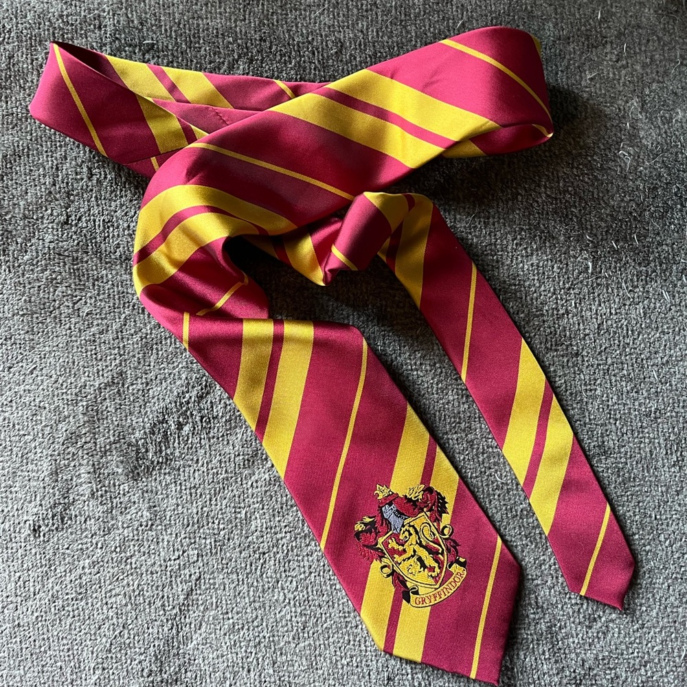 Harry Potter Hogwarts House Red & Gold Neck Tie - Gryffindor